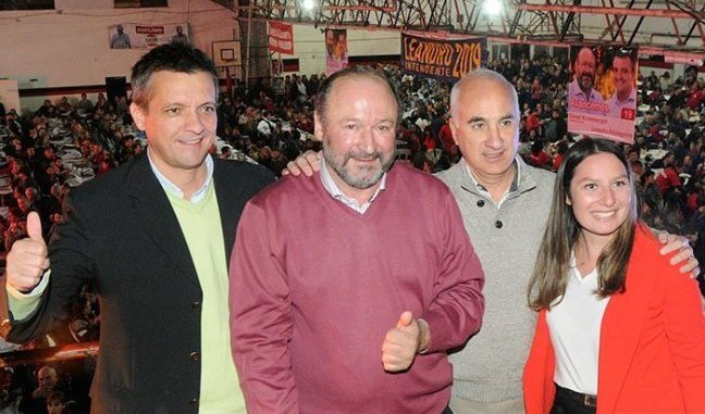 05-cambiemos5f070fd6