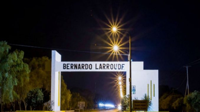 t800-Larroude-156353021975390