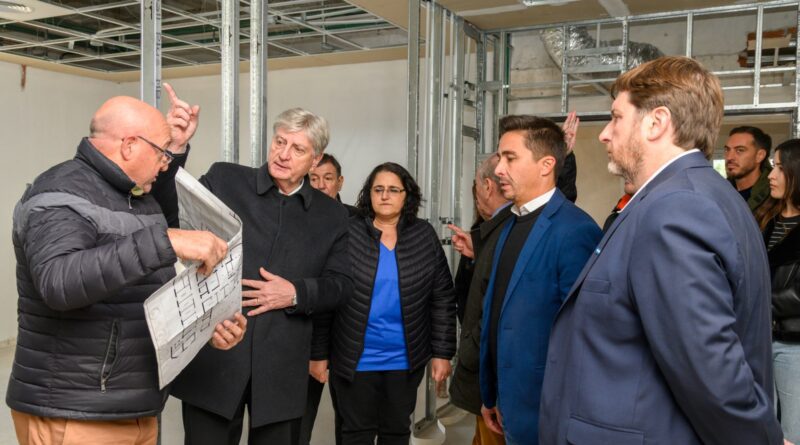 Ingeniero Luiggi: Sergio Ziliotto recorrió la ampliación del hospital que suma más de 900 metros cuadrados destinados al área de Guardia y Emergencias.