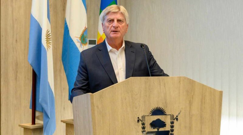 Ziliotto anunció que adelantará $4500 millones a municipalidades para que paguen salarios y aguinaldos