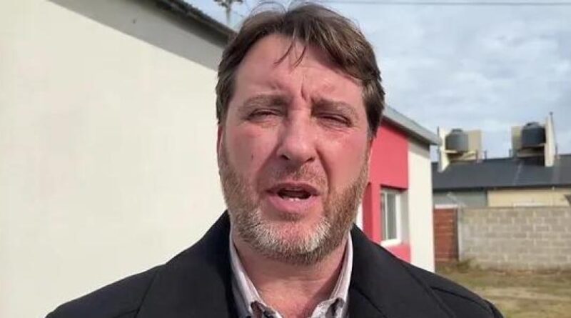 Ingeniero Luiggi: el intendente confirmó la renuncia de la secretaria de Finanzas.